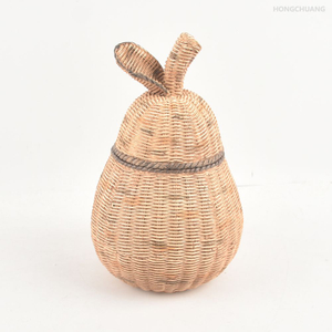 Hot Sale Durable Resin Rattan Cute Giraffe Head Shaped Decoration for Home Decor