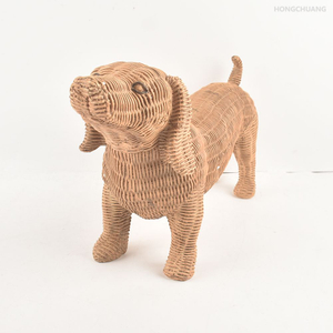 Hot Sale Durable Resin Rattan Cute Giraffe Head Shaped Decoration for Home Decor