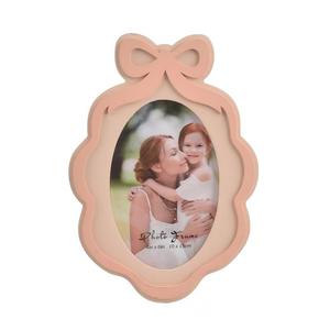 Hot Sale Eco-Friendly Squiggle Solid Wood Photo And Picture Frame with Bowknot for Home Decoration