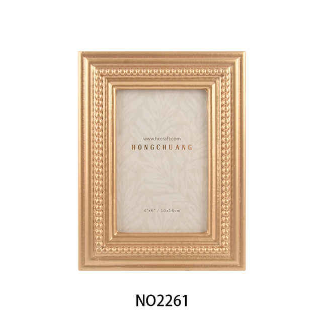 White Solid Wood Beaded Photo Frame Tabletop Wooden Picture Frames for Home Decor